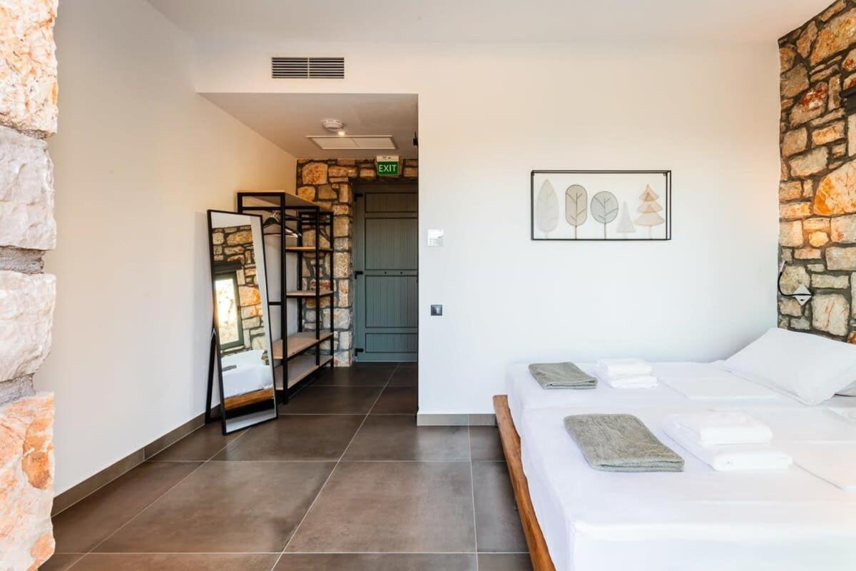 Gerakada Exclusive-Seaview Villa With Private Pool Koróni 外观 照片