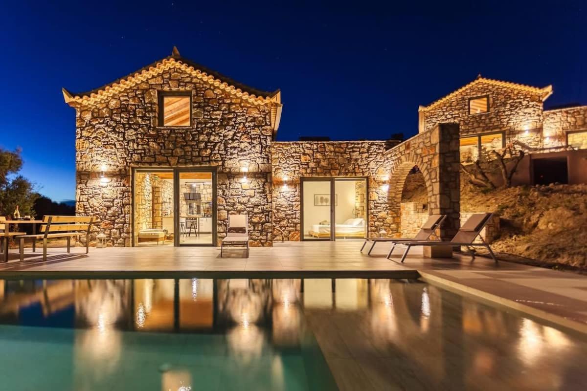 Gerakada Exclusive-Seaview Villa With Private Pool Koróni 外观 照片